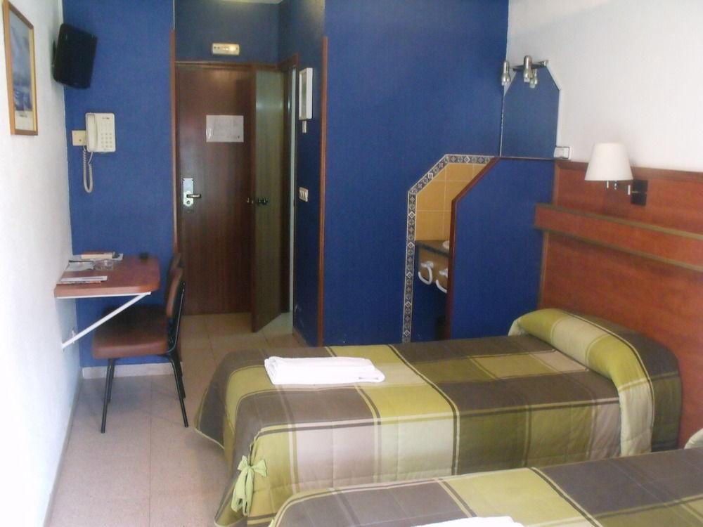 Hotel Ria De Bilbao Luaran gambar