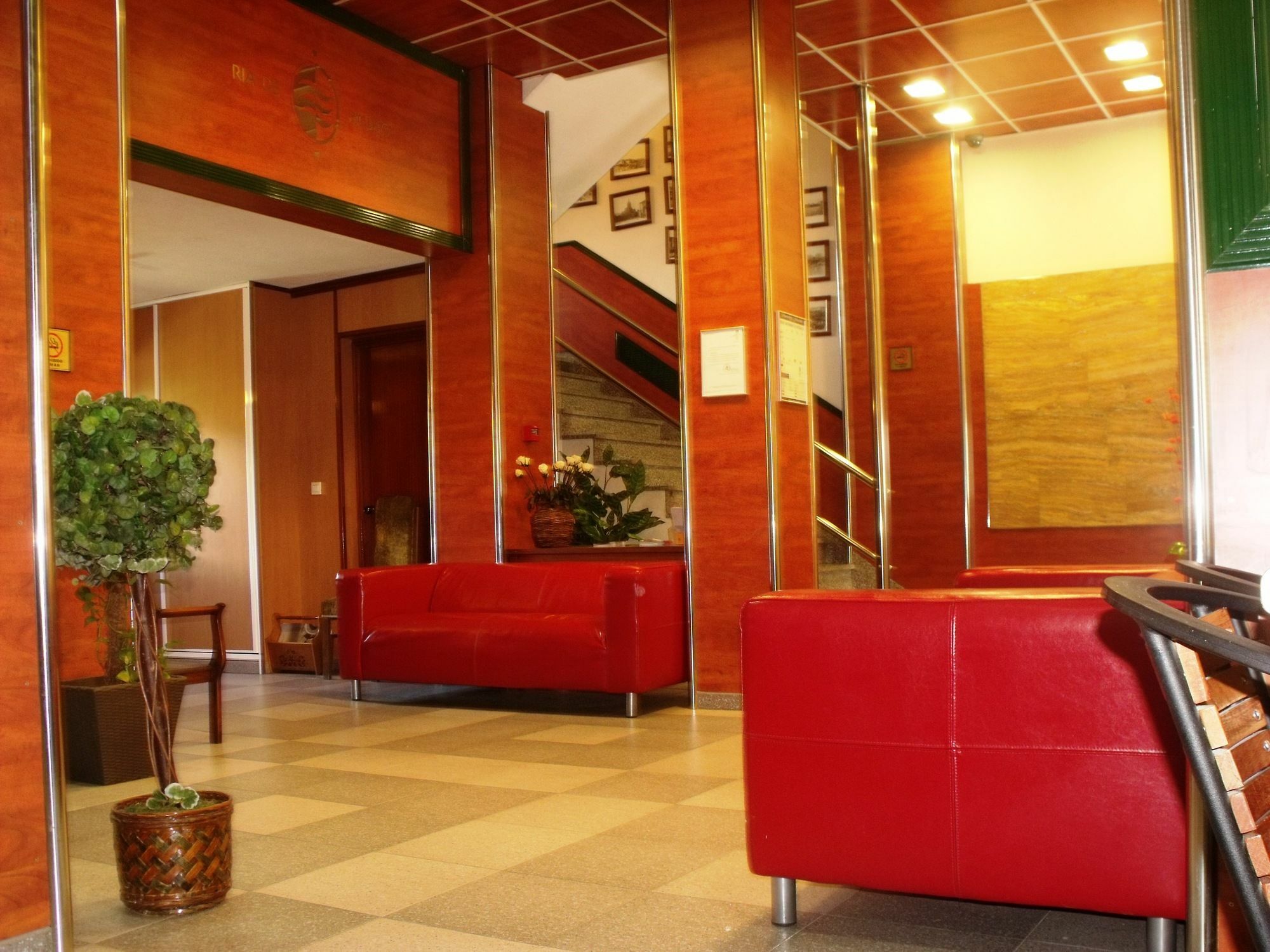 Hotel Ria De Bilbao Luaran gambar
